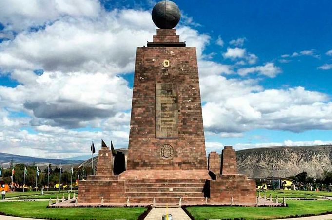 赤道紀念碑mitad Del Mundo 景點 厄瓜多各國特色永嘉旅行社